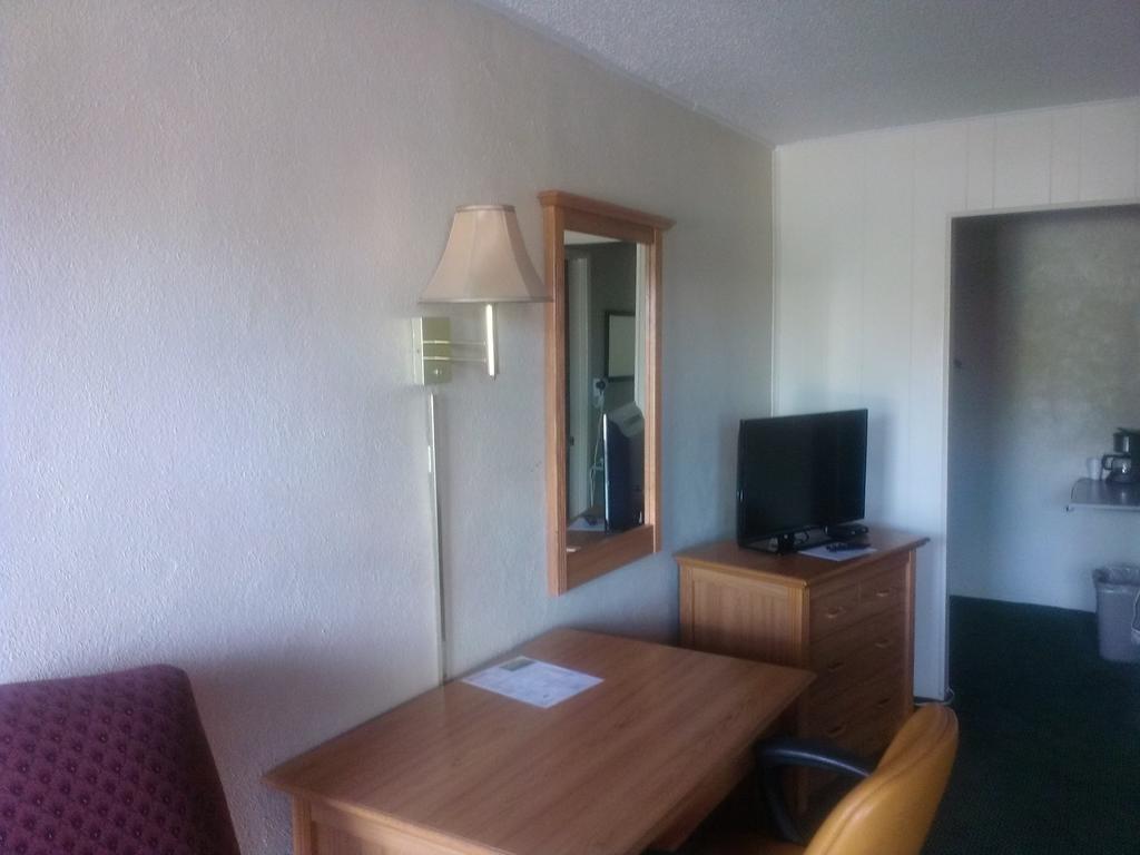 Heritage House Motel Прескот Екстер'єр фото